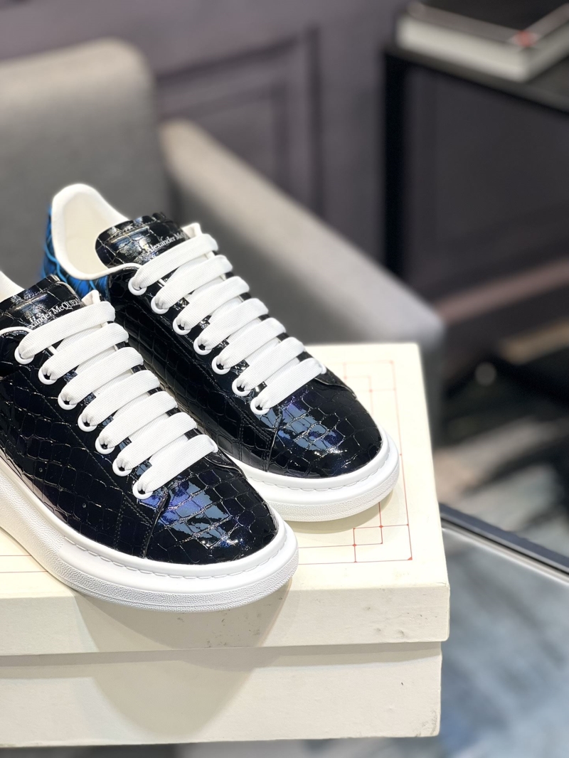 Alexander Mcqueen Casual Shoes